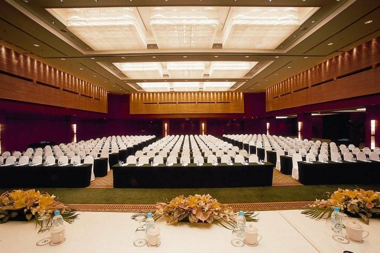 Фото Everbright Convention & Exhibition Centre Hotel