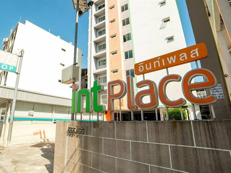 Hotel Int Place, Bangkok, photo