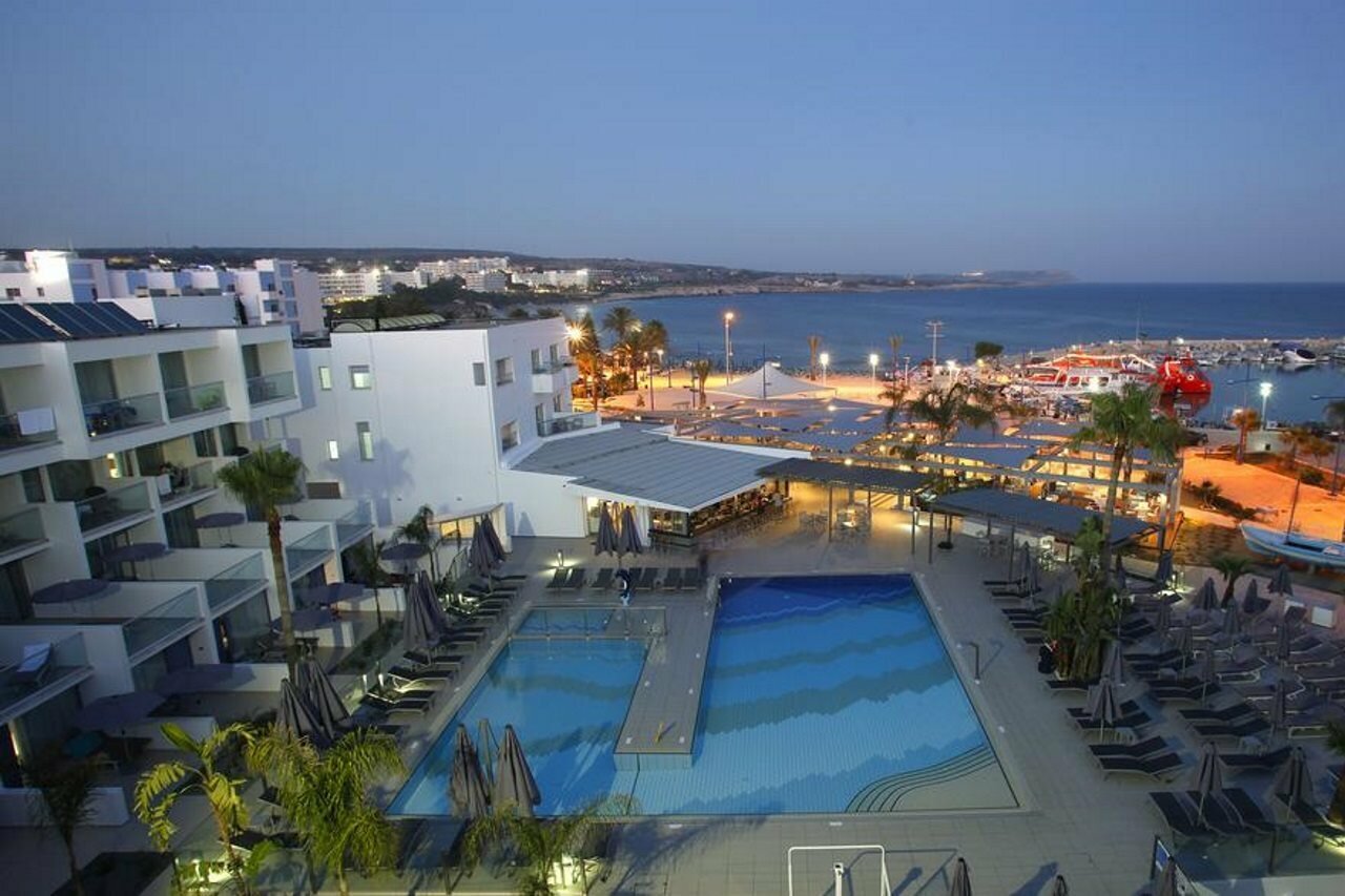 Фото Limanaki Beach Hotel