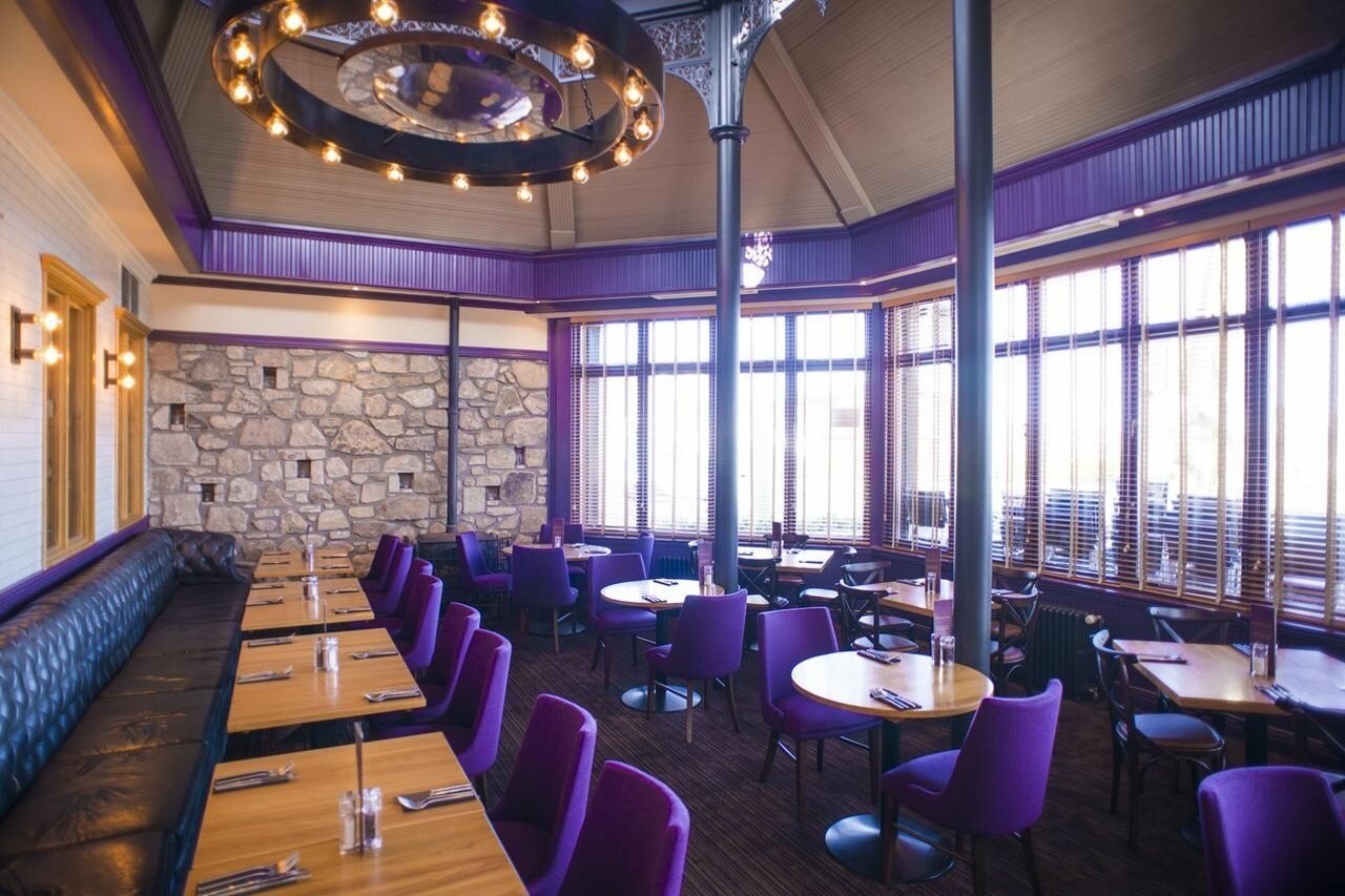 Фото Palm Court Hotel