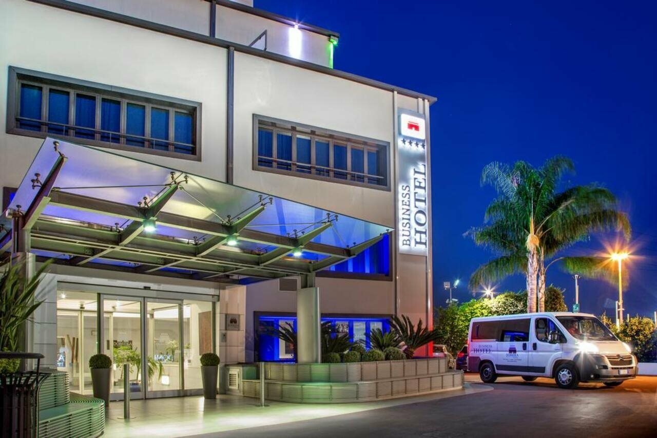 Фото отеля 3