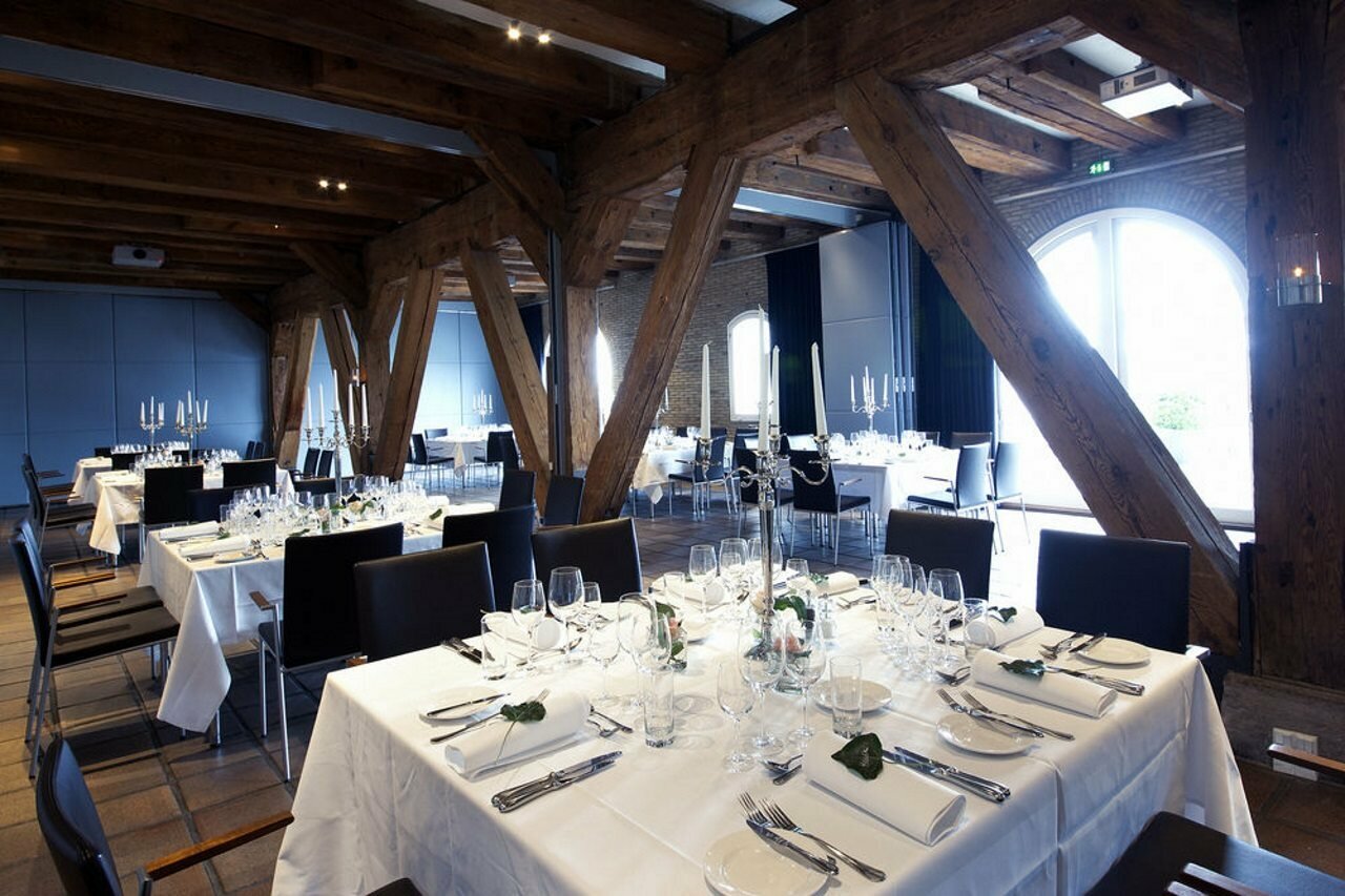 Фото Admiral Hotel