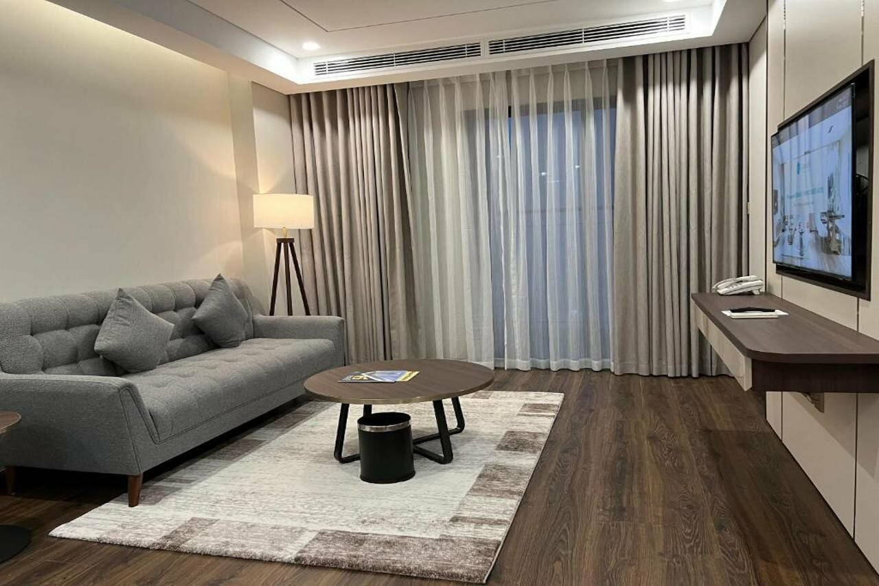 Фото Grand K Hotel Suites Hanoi