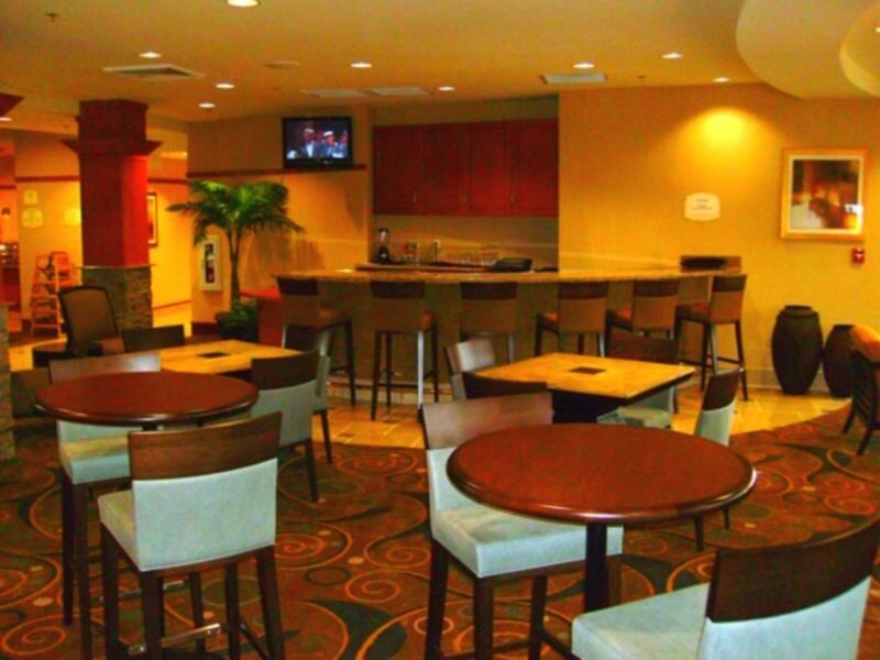 Фото Courtyard by Marriott Phoenix West/Avondale