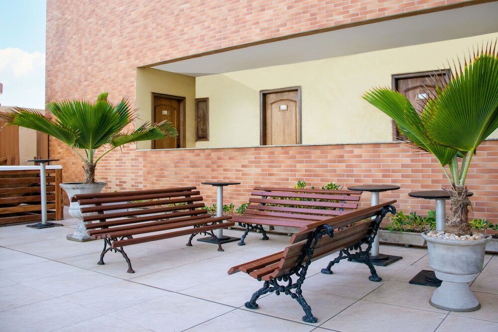 Фото Golden Beach Hotel