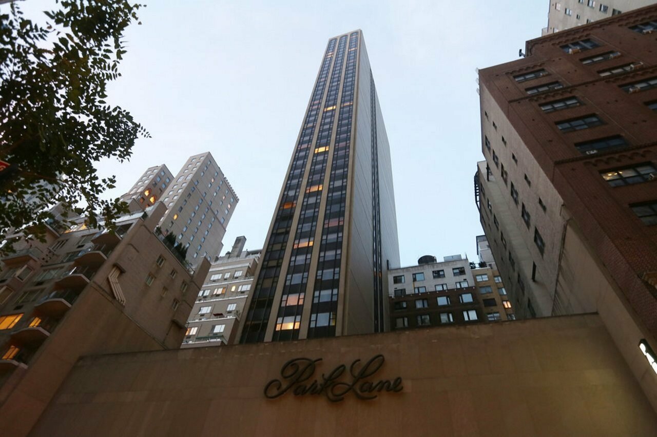 Фото Park Lane Hotel