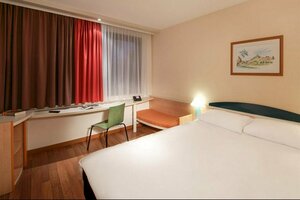 Гостиница Ibis Bremen City Hotel