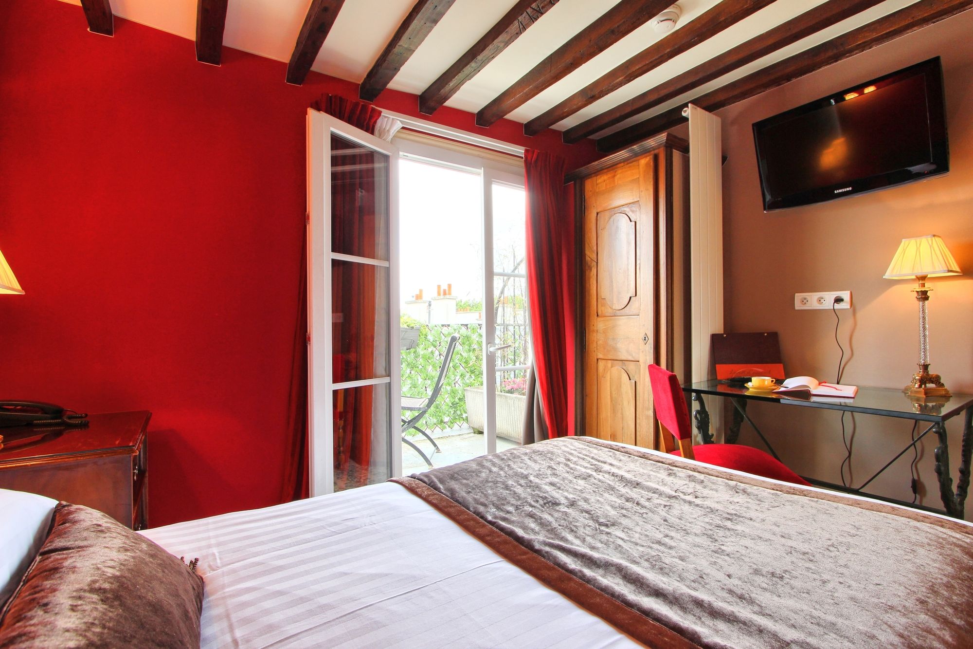 Фото Hotel des Deux Continents