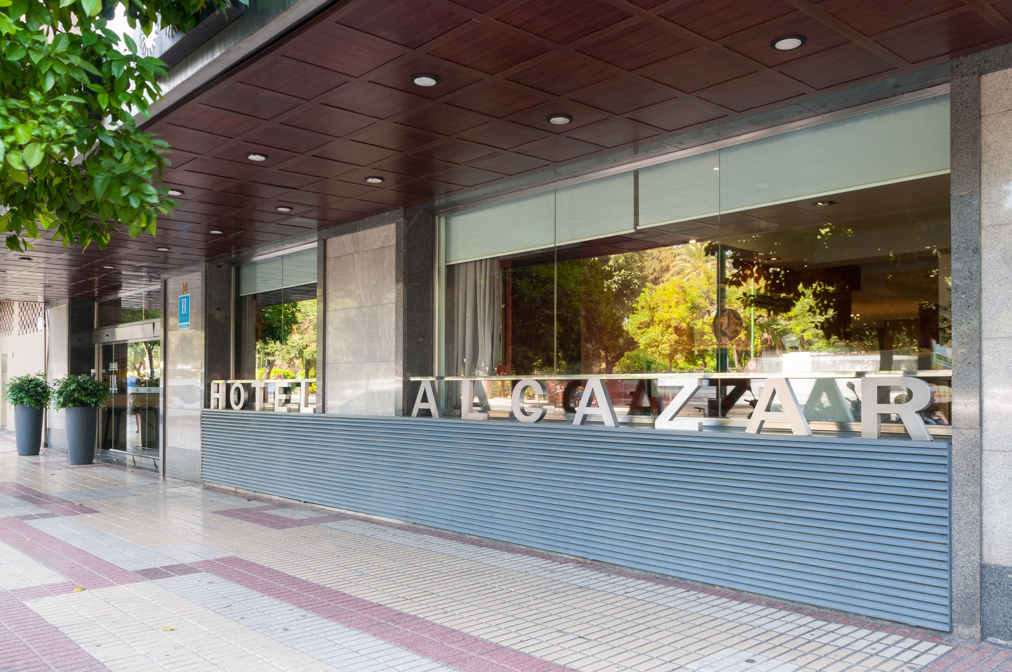 Фото Hotel Alcazar