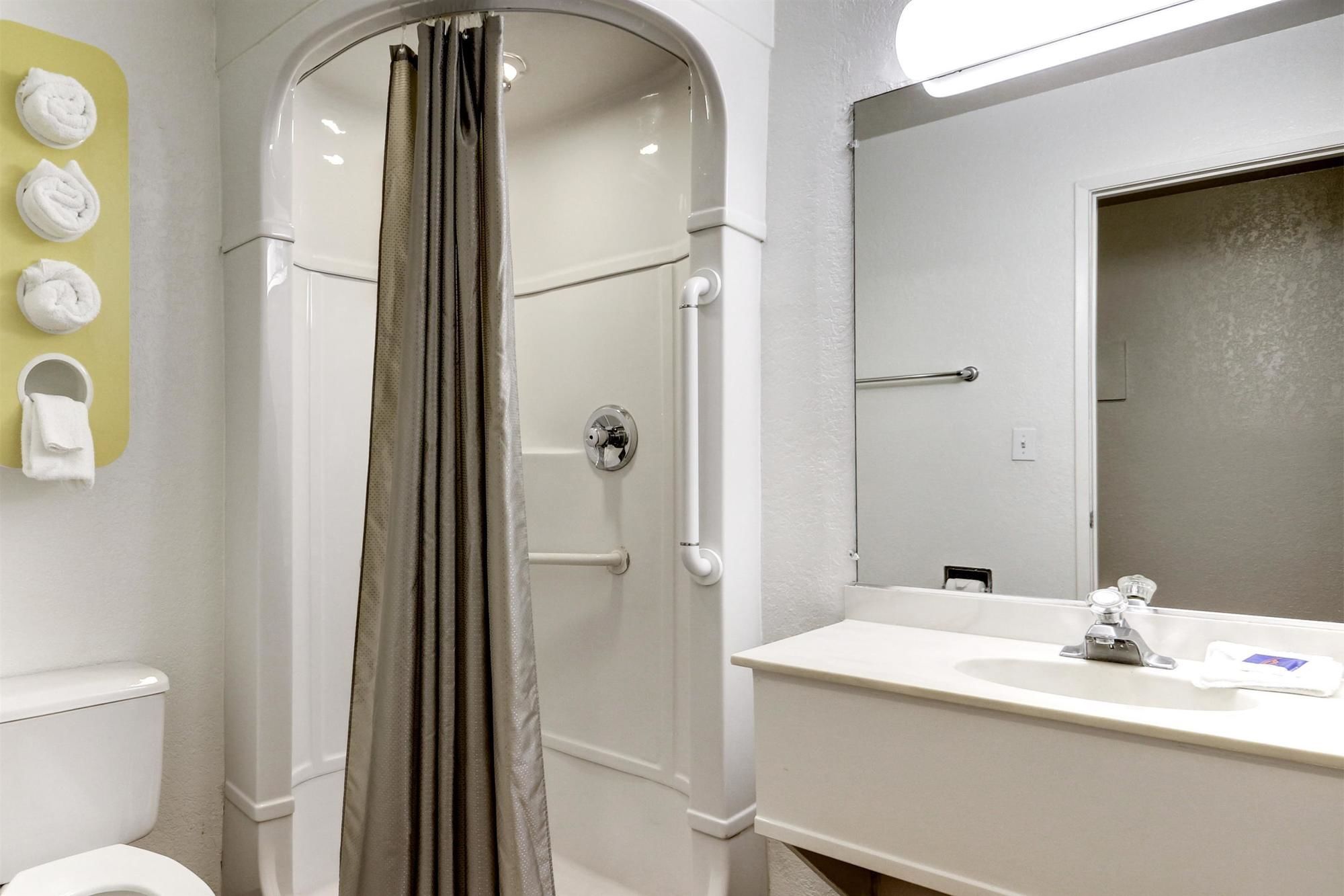 Фото Motel 6 Ogden, Ut- Downtown