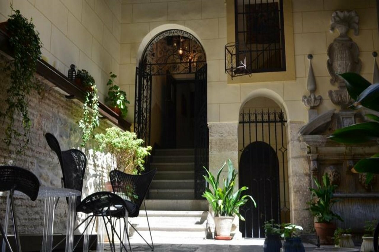 Фото Palacio Mariana Pineda Hotel