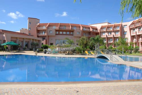 Гостиница Hotel Menzeh Dalia в Мекнесе