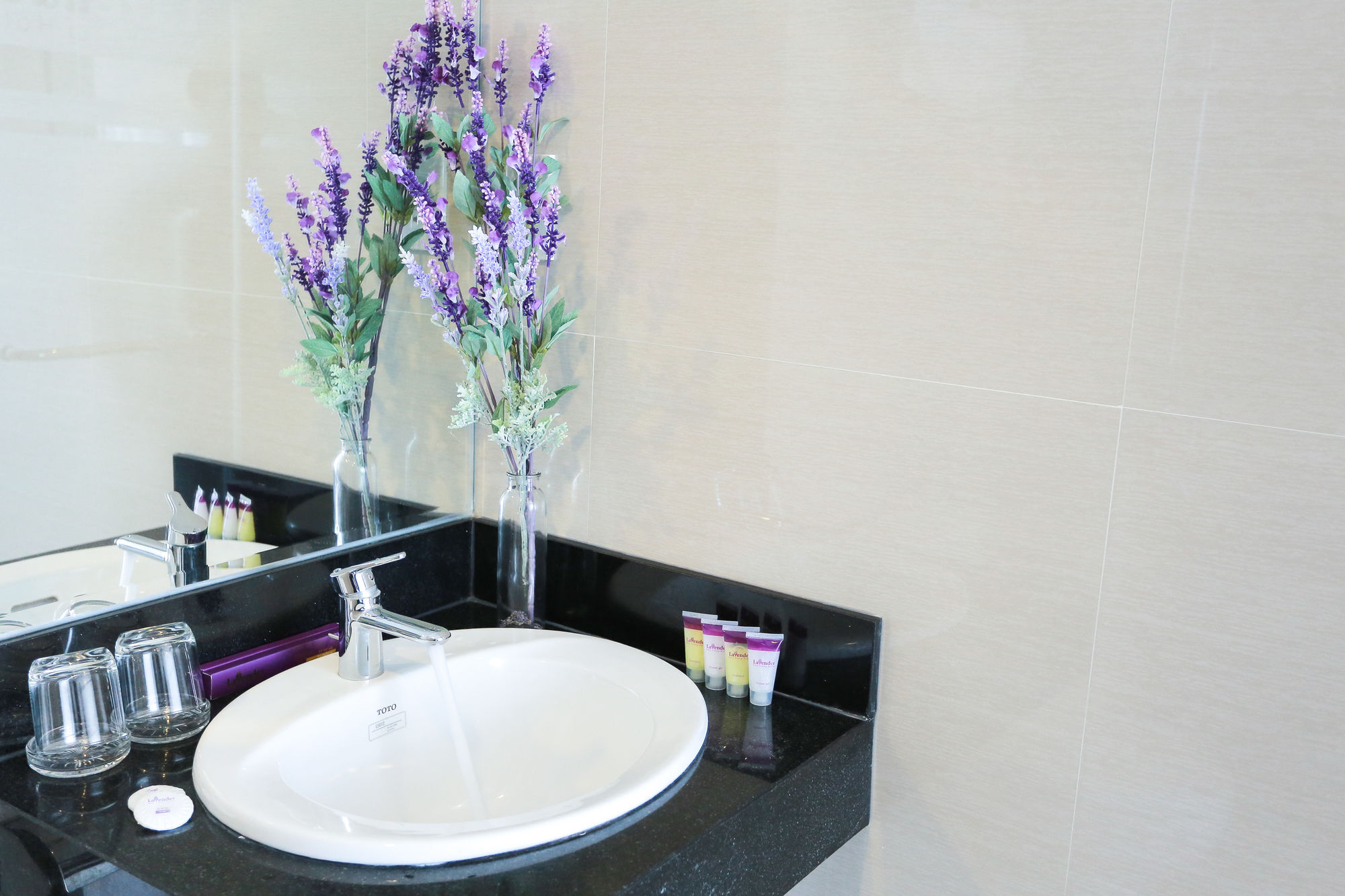 Фото Lavender Nha Trang Hotel