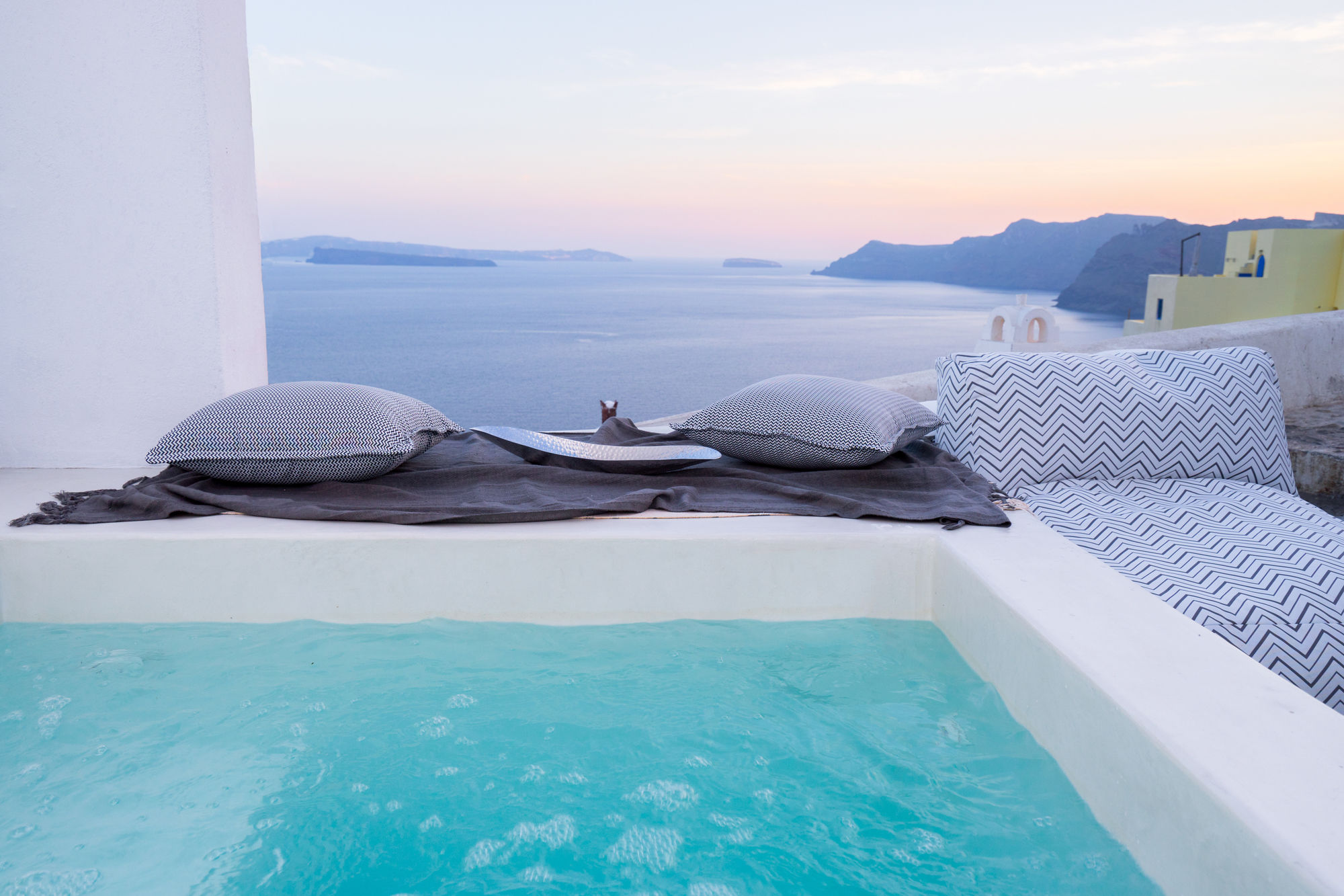 Фото Canvas Suites