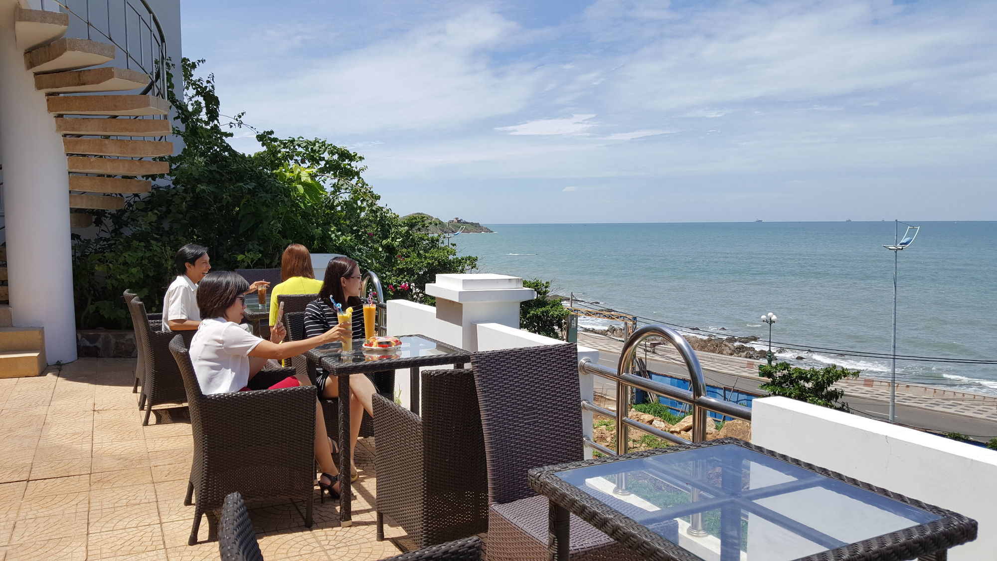 Фото Léman Cap Resort & SPA