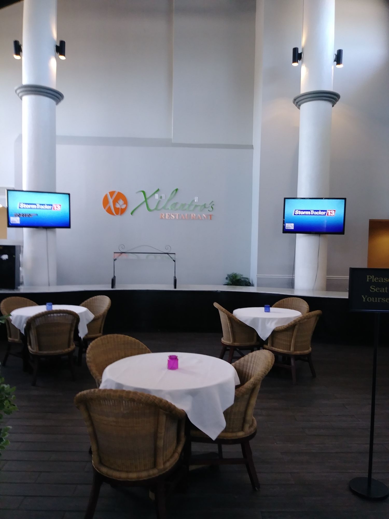 Фото Orlando International Airport Hotel