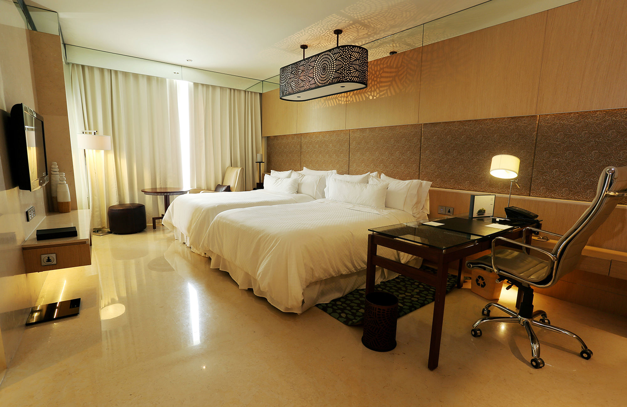 Фото The Westin Gurgaon, New Delhi