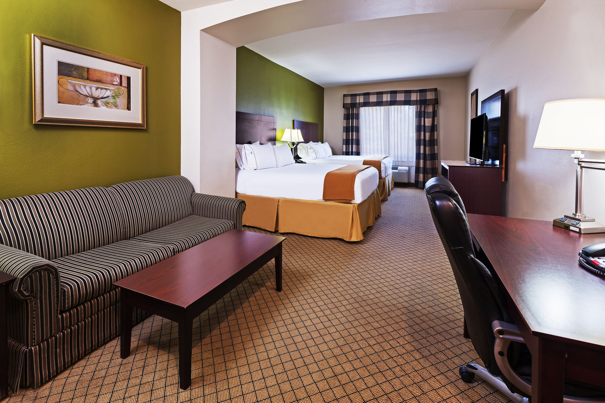 Фото Holiday Inn Express & Suites Kilgore North