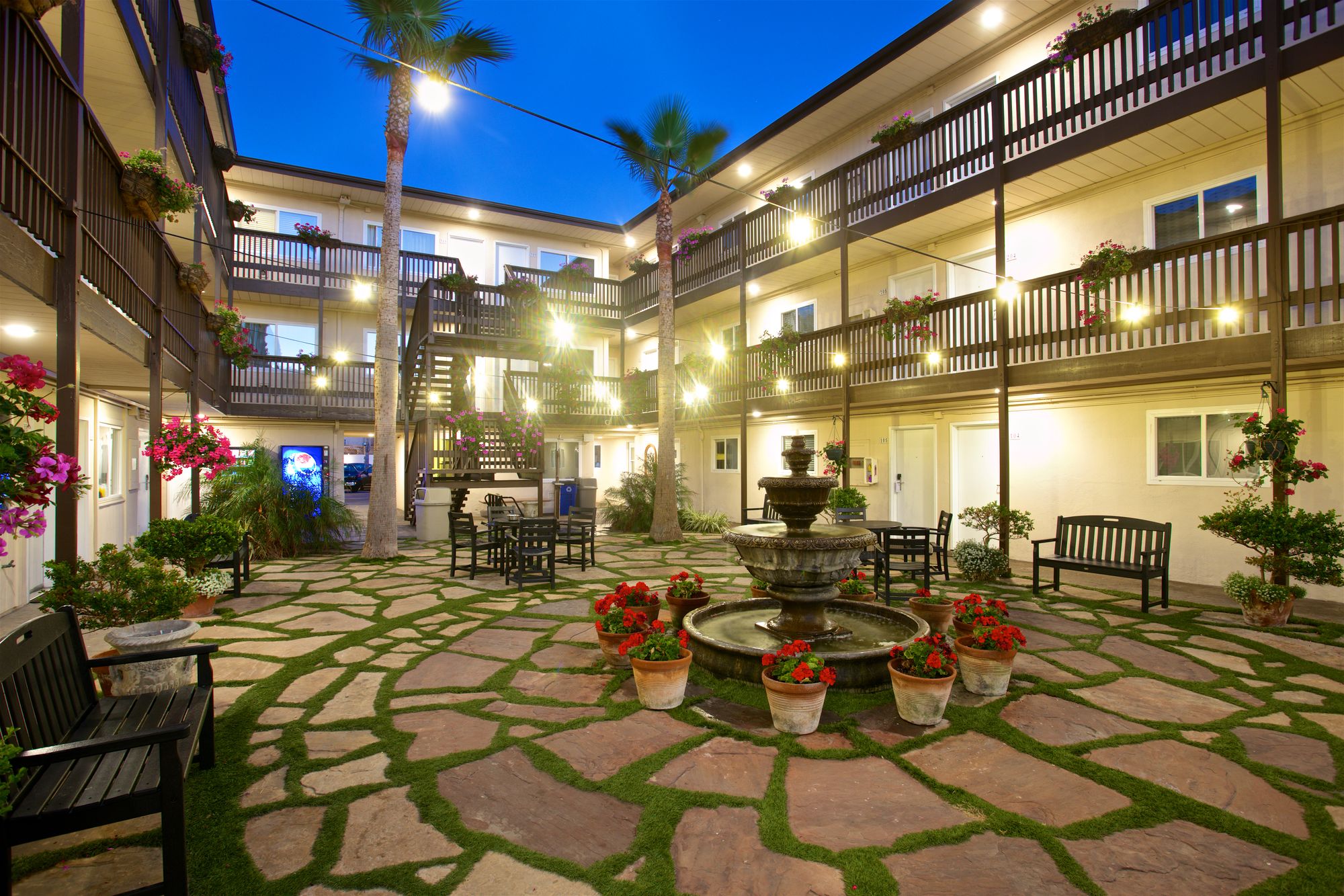 Фото Ocean Beach Hotel