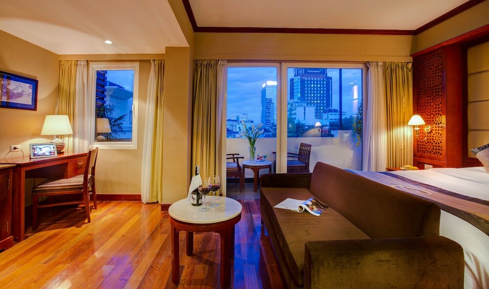 Фото Conifer Boutique Hotel