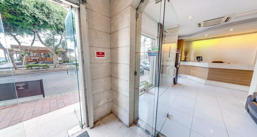 Фото Carlton Hotel