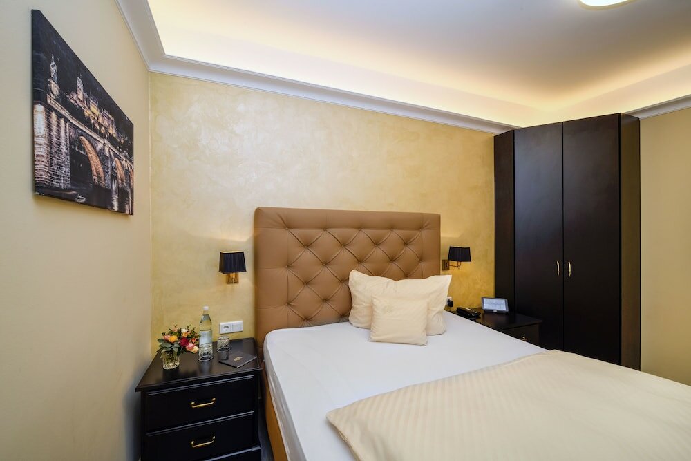 Фото Hotel Heidelberger Hof