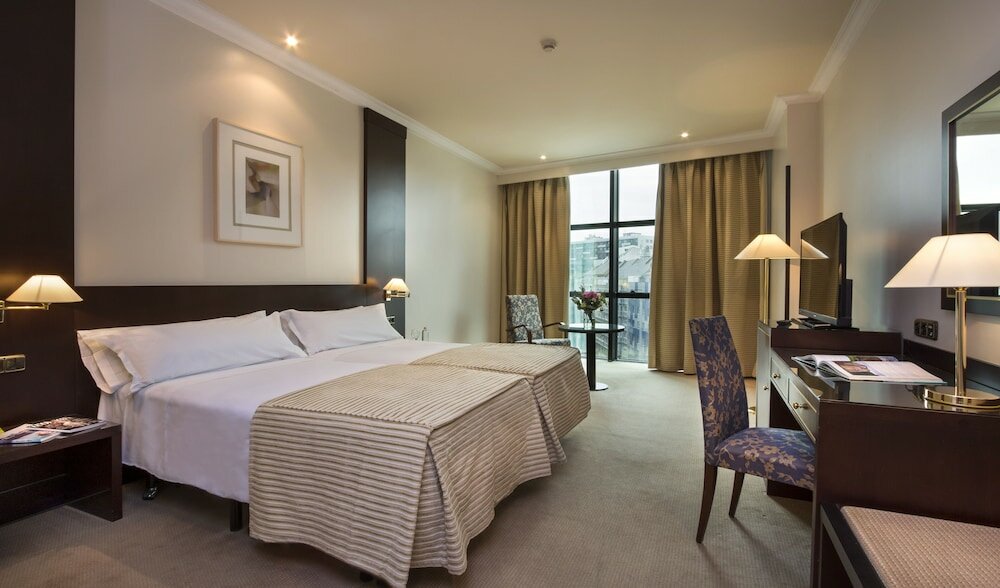 Фото Exe Oviedo Centro