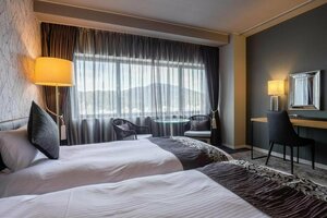 Гостиница Century Plaza Hotel