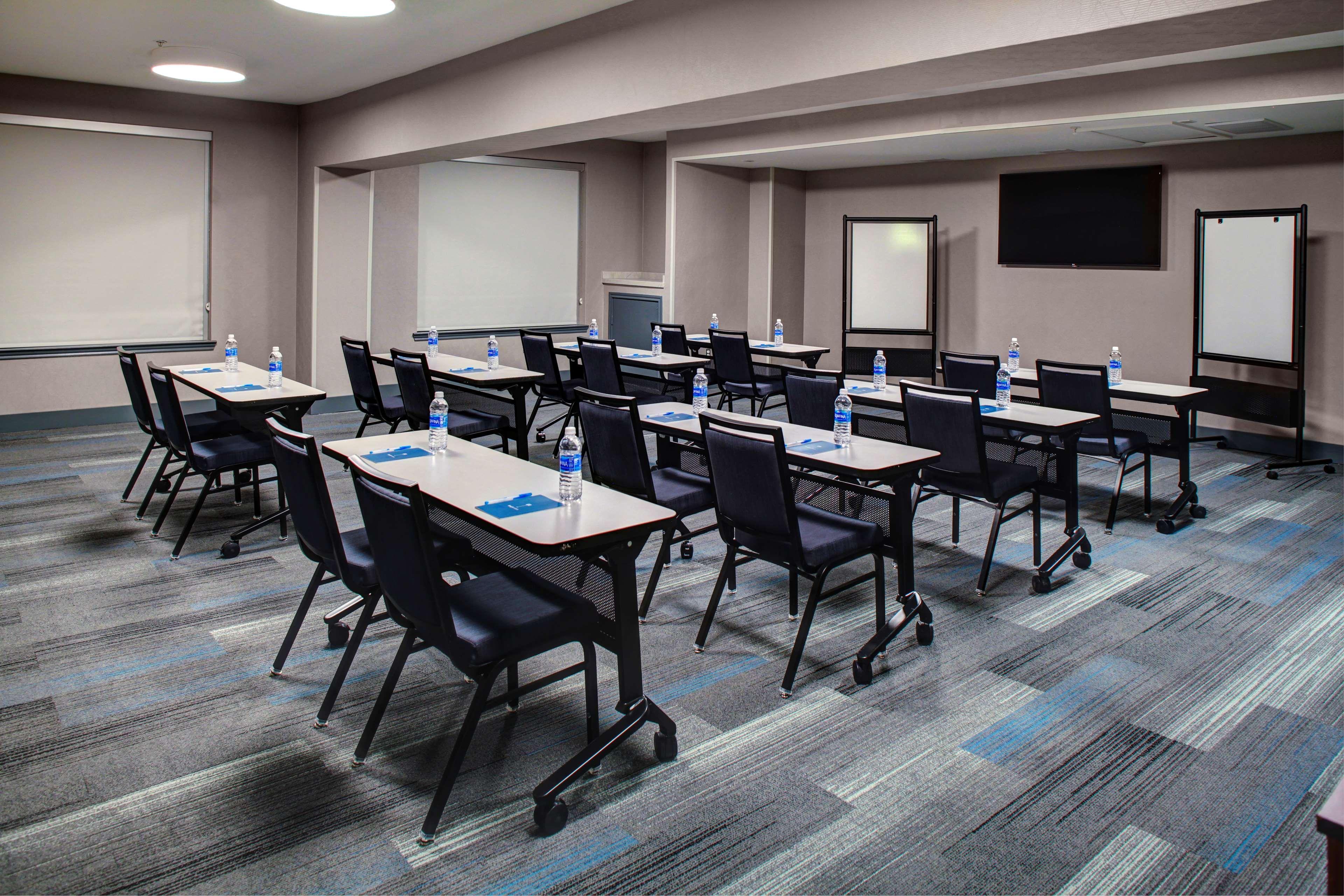 Фото Hyatt house Dallas/Uptown