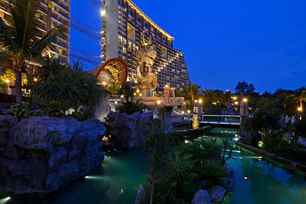 Hotel Centara Grand Mirage Beach Resort Pattaya, Pattaya, photo