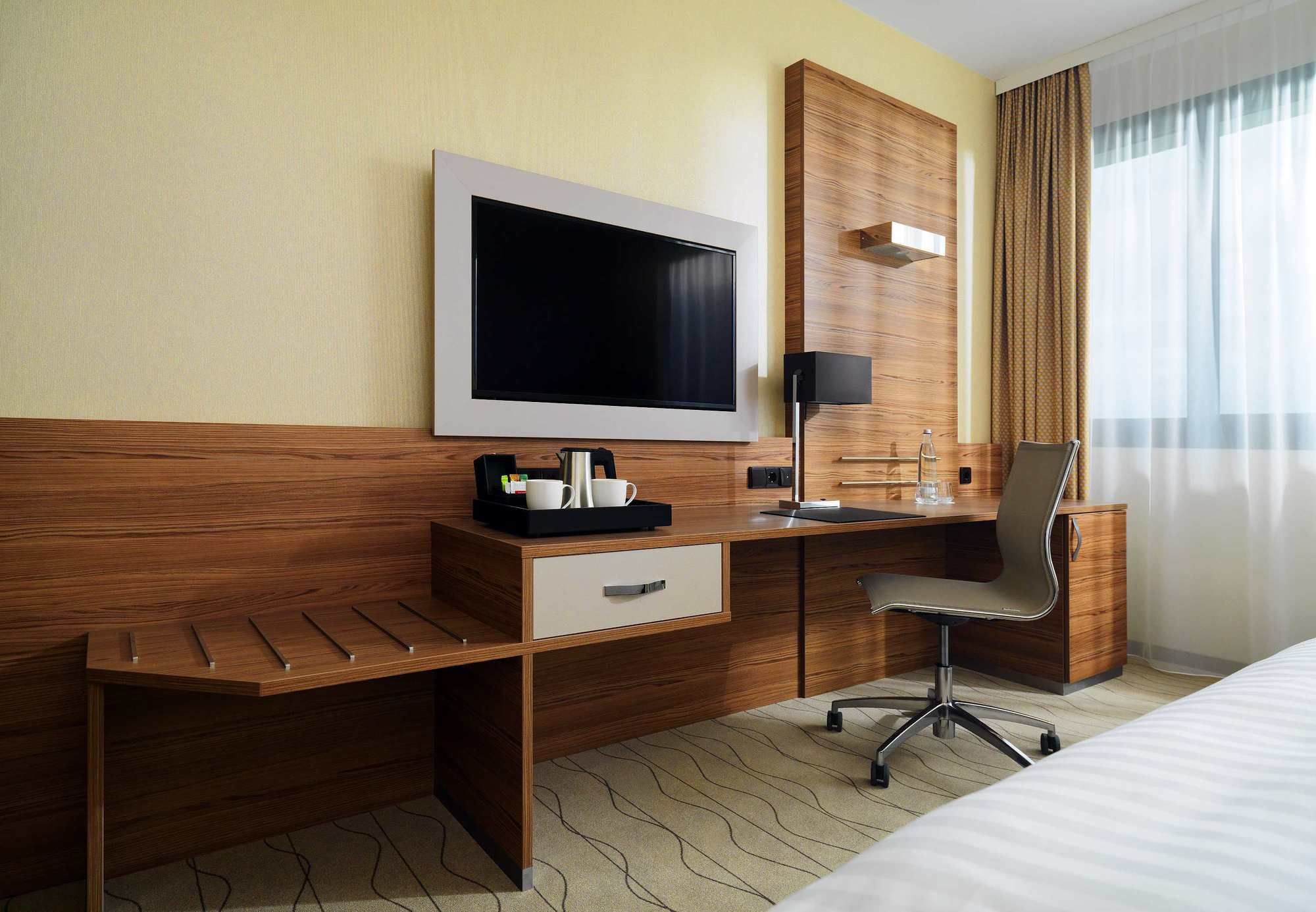 Фото Bonn Marriott Hotel