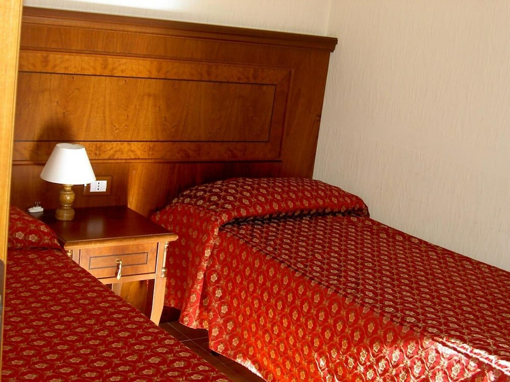 Фото Hotel Cinecittà