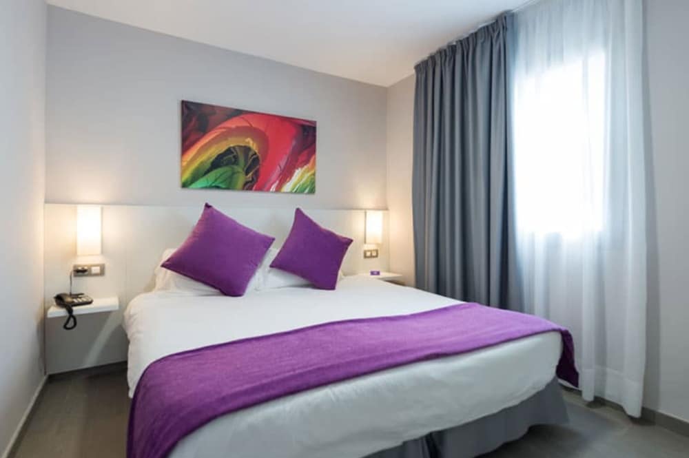 Фото Eó Corona Cedral