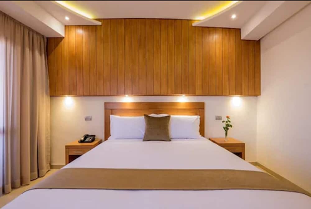 Фото Ayoub Hotel & SPA