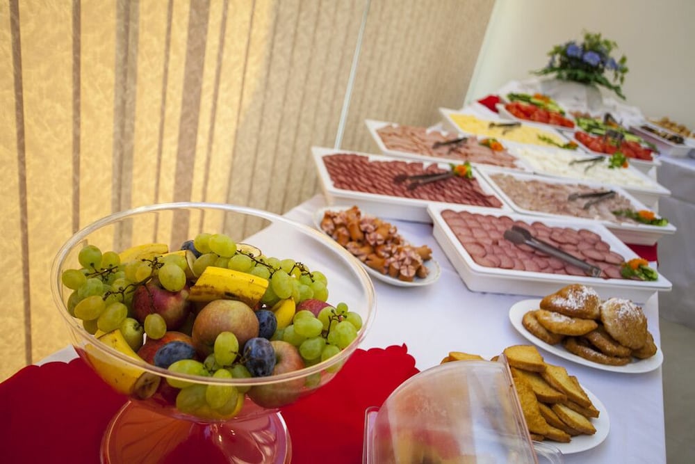 Фото Relax Coop Hotel