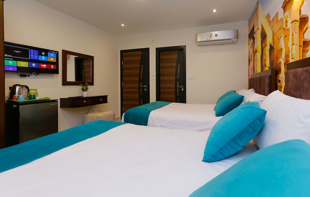 Фото Diamonds Pyramids View Inn