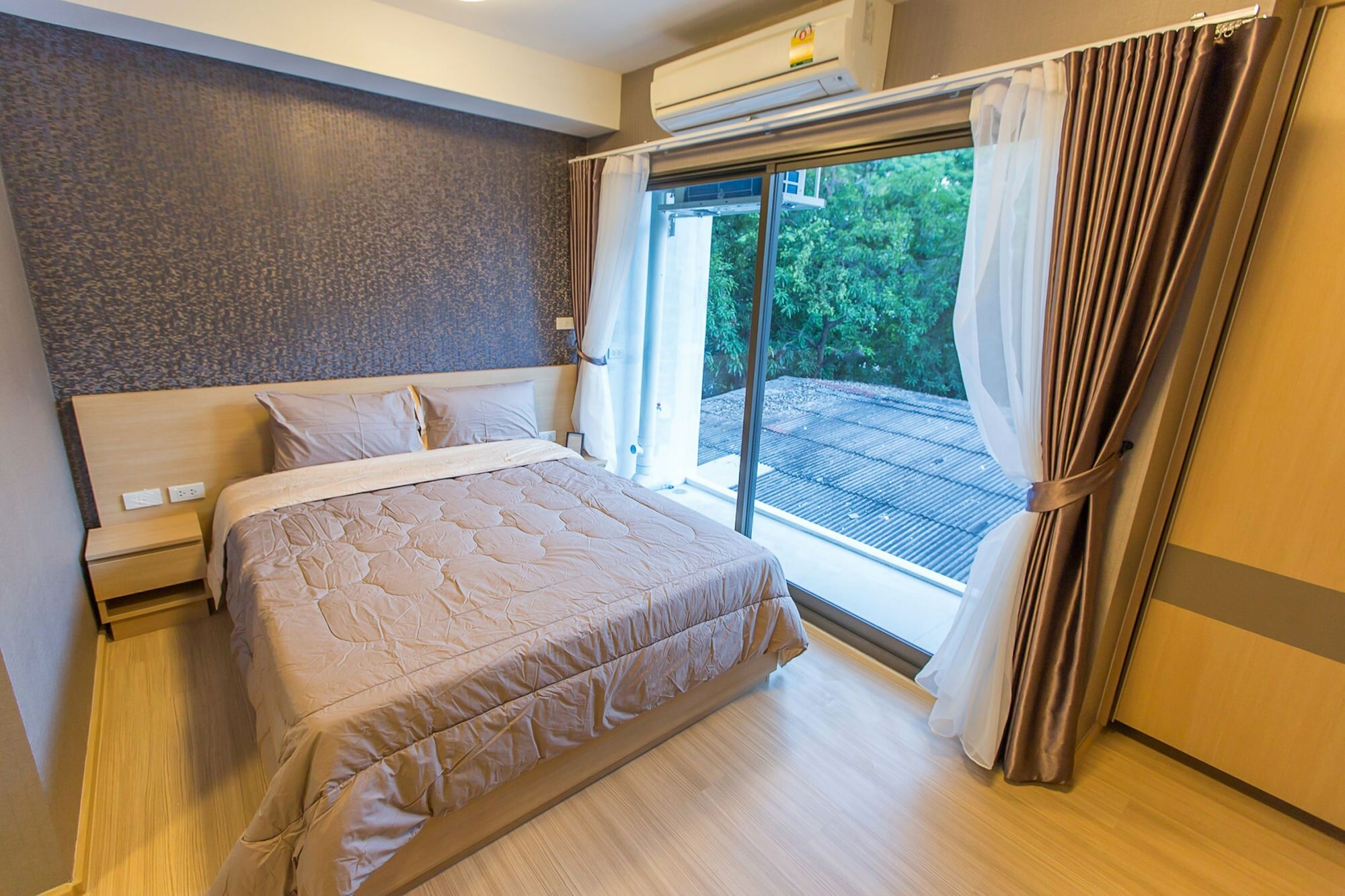 Фото Like Sukhumvit 22