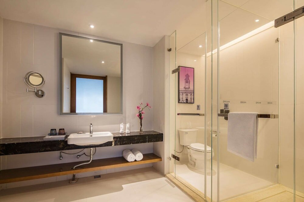 Фото Ramada Encore Wuhan