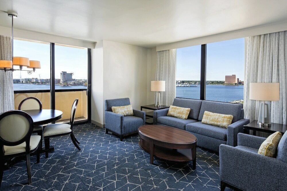 Фото Sheraton Norfolk Waterside Hotel