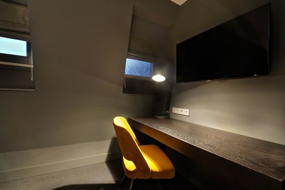 Фото Amsterdam Forest Hotel