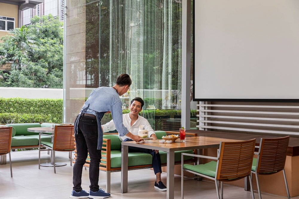 Фото Courtyard by Marriott Bangkok