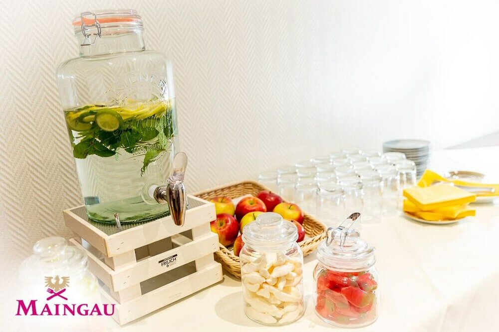 Фото Maingau Hotel