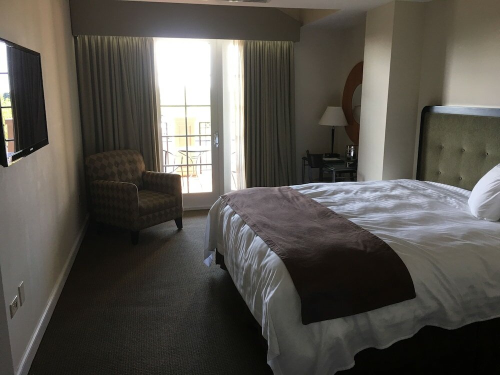 Фото The Glen Club