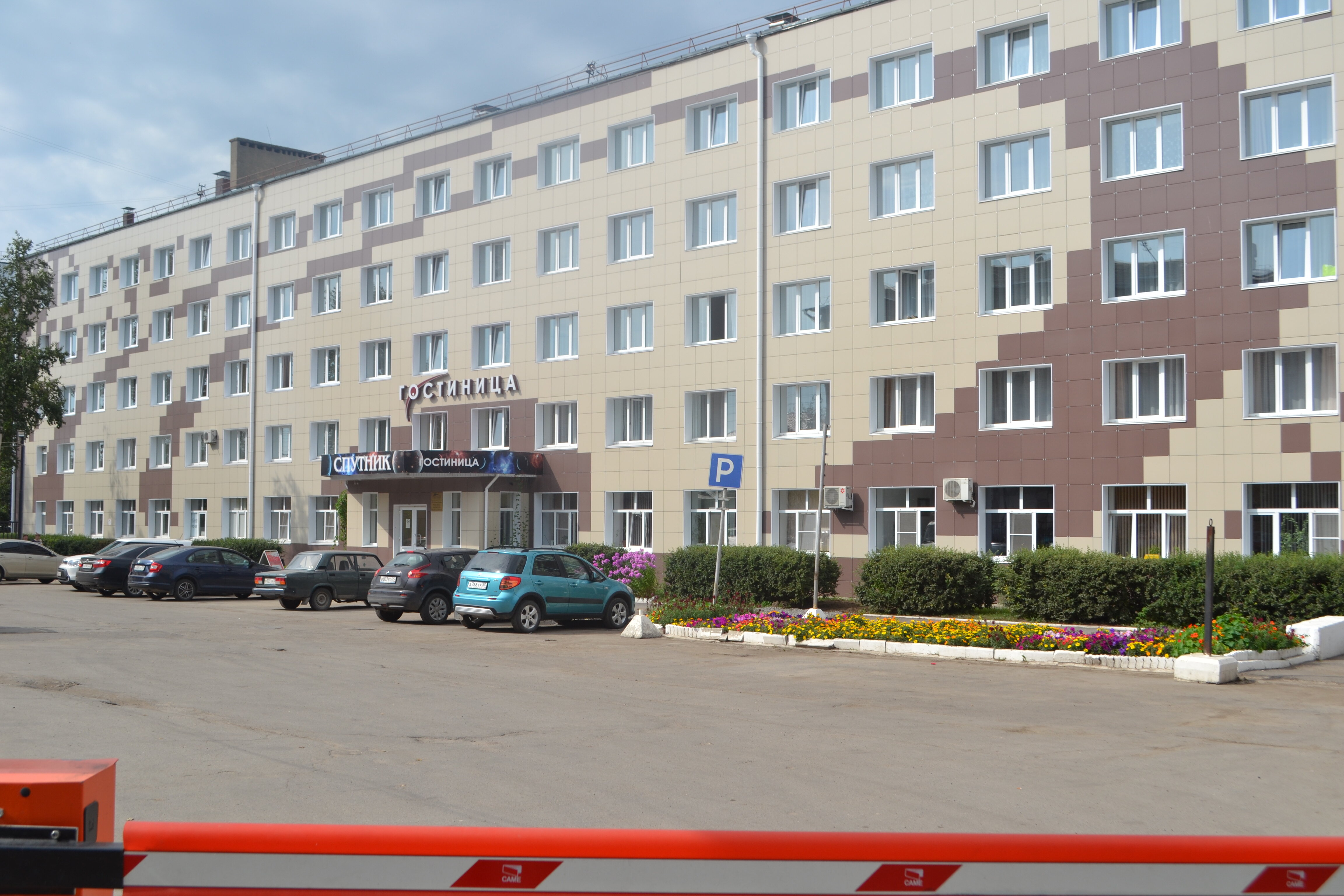 Фото отеля 1