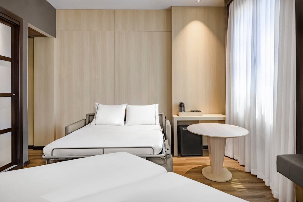 Фото AC Hotel Valencia