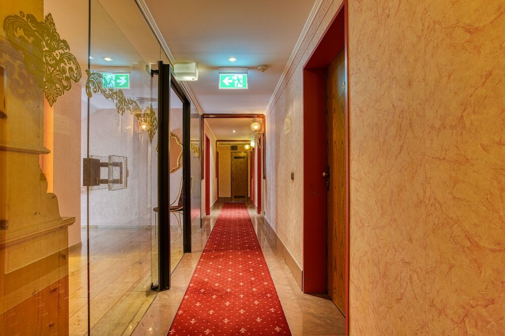 Фото Ff&e Hotel Bavaria