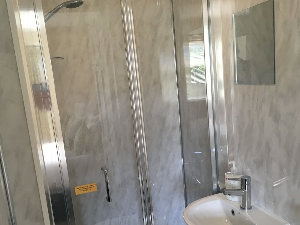 Фото Bishop Gate B&b