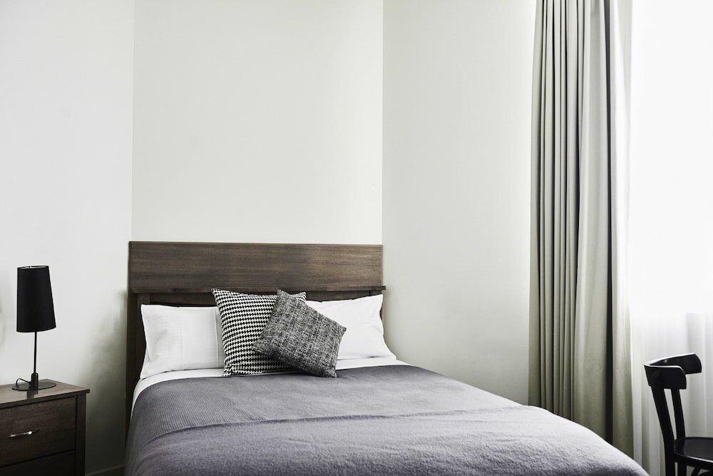 Фото Plough Hotel