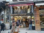 Mataracci (Istanbul, Fatih, Alemdar Neighborhood, Yerebatan Avenue, 36) ، متجر ملابس