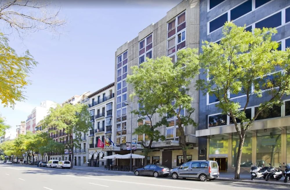 Фото Boutique Urban Madrid Genova